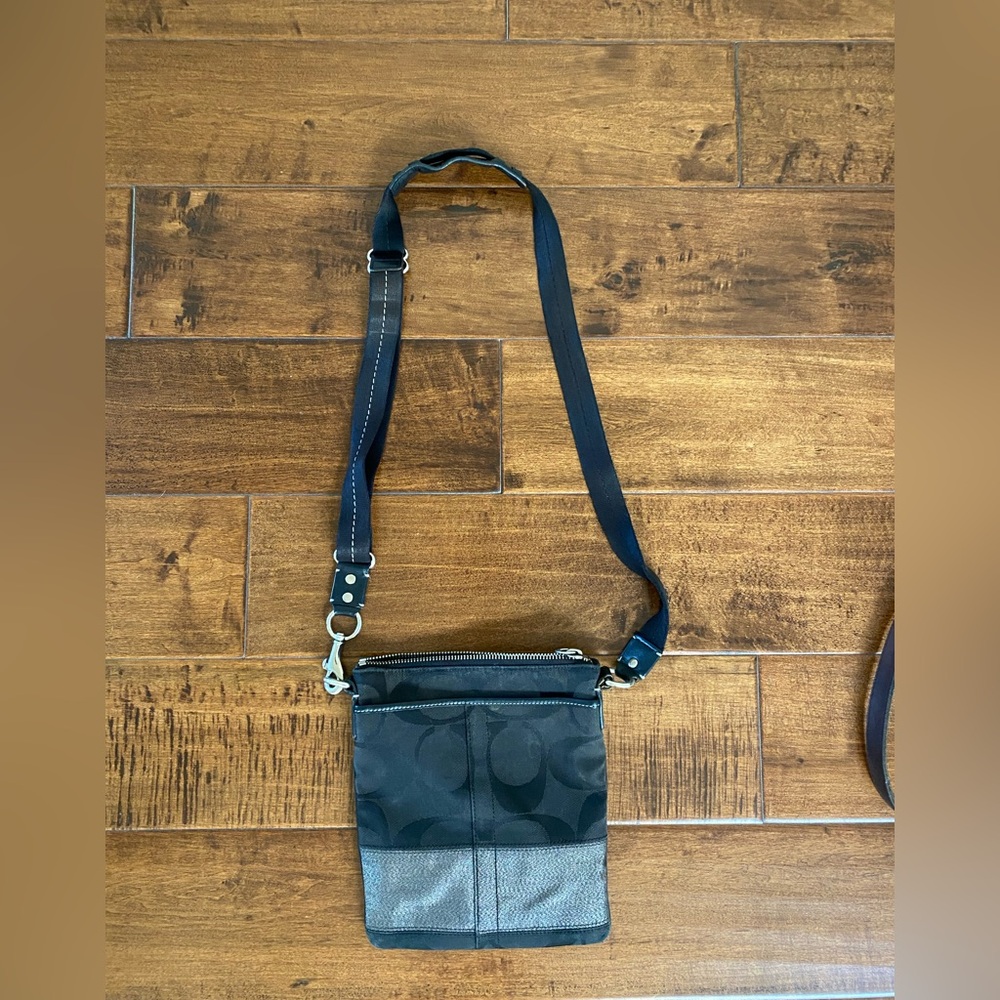 Coach Signature Y2K vintage Black and Gray  Crossbody Bag